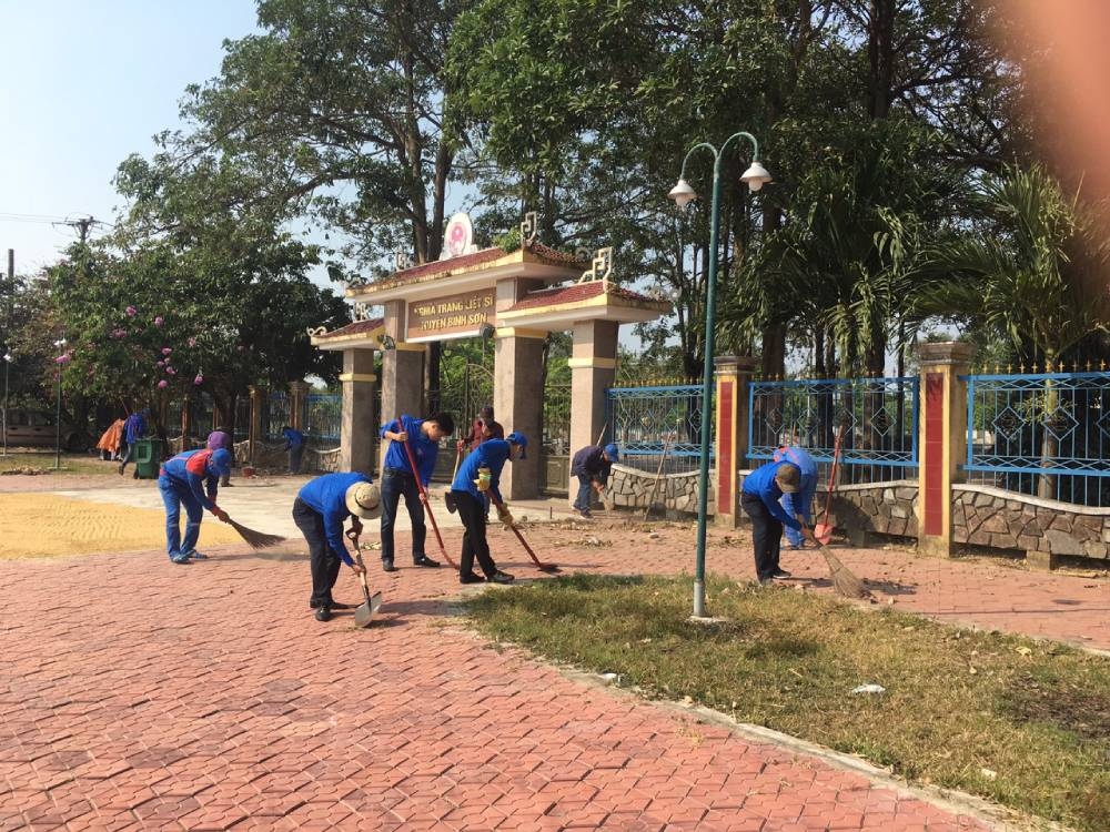 Tuổi trẻ PVOIL cả nước cùng ra quân tình nguyện vì cộng đồng tuoi tre pvoil ca nuoc cung ra quan tinh nguyen vi cong dong