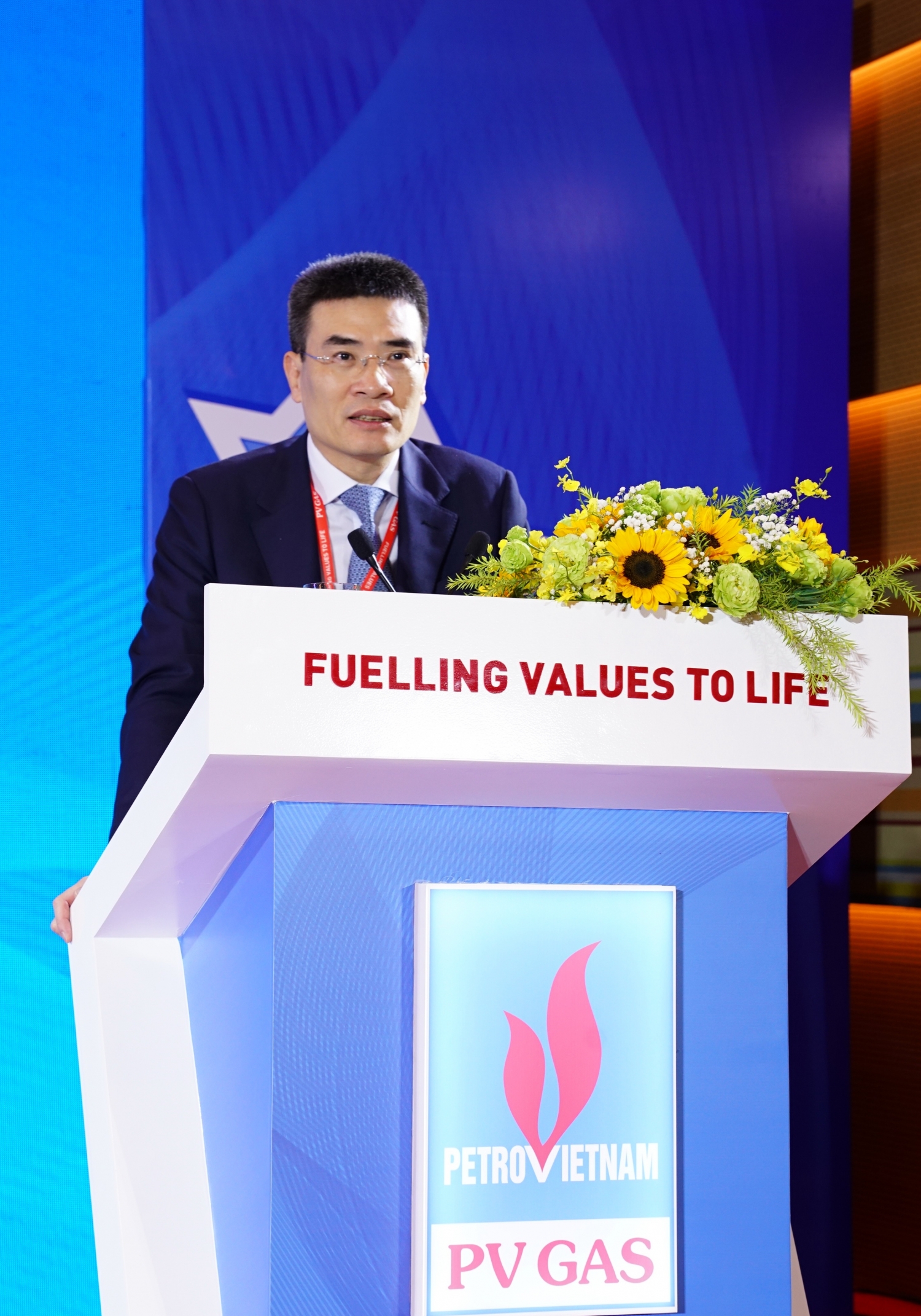 Phát biểu chúc mừng Đại hội của đồng chí Dương Mạnh Sơn – UV Ban Thường vụ Đảng ủy Tập đoàn, Bí thư Đảng ủy - Chủ tịch HĐQT PV GAS