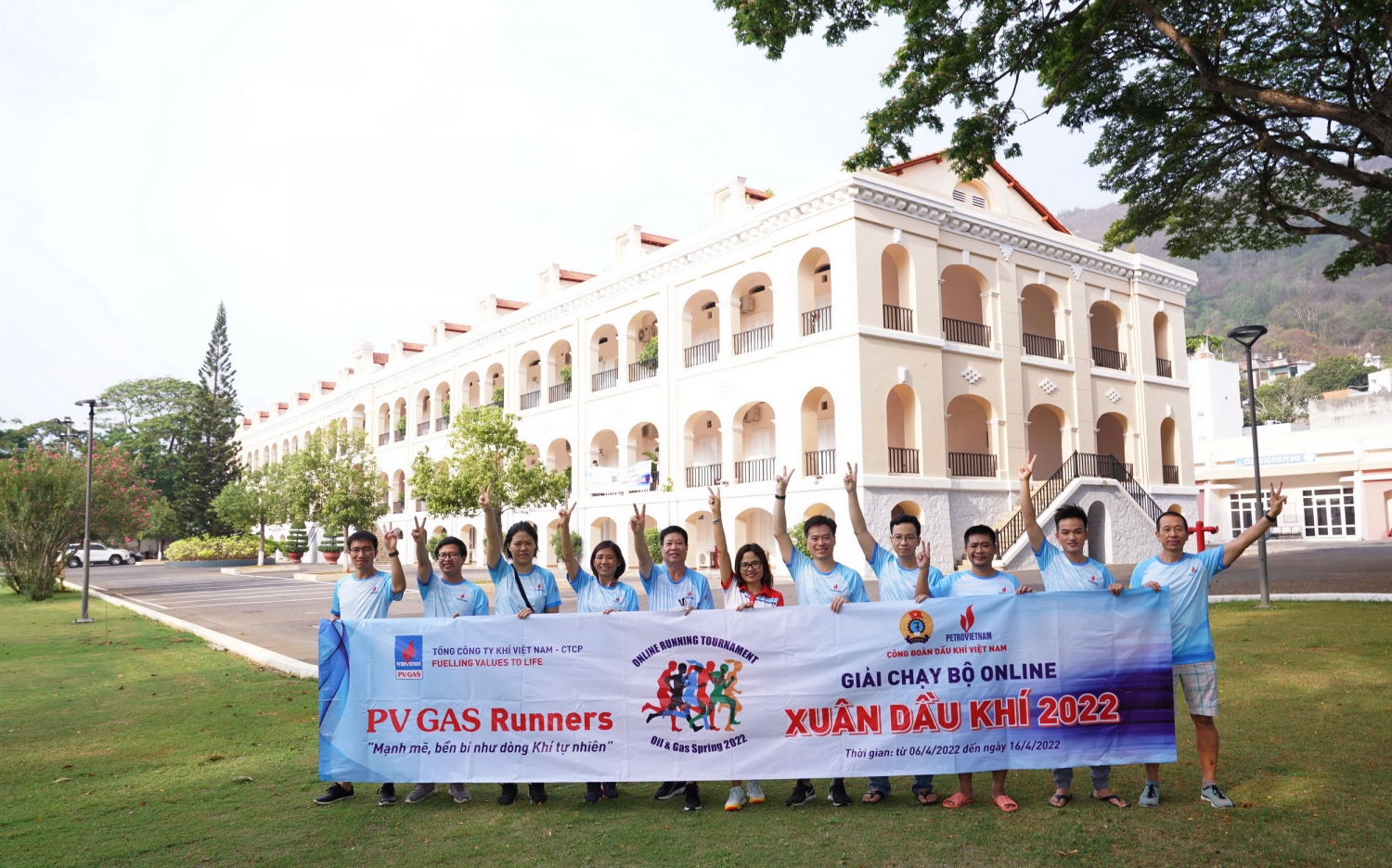 tinh than doan ket/ Đội tuyển PV GAS tích cực tham gia và giành được nhiều thành tích cao tại Giải chạy Xuân Dầu khí 2022