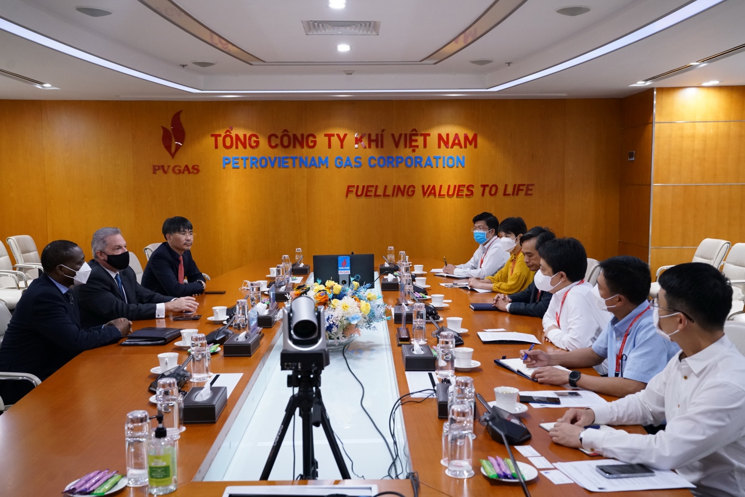 Tổng giám đốc PV GAS tiếp các đối tác đến tìm hiểu và phối hợp phát triển ngành công nghiệp khí Việt Nam