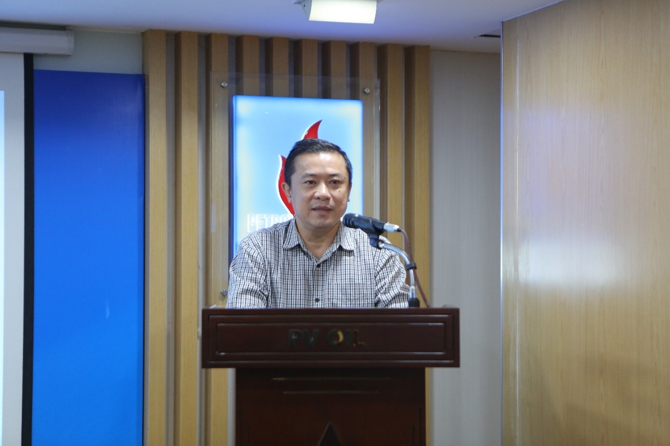 Đồng chí Võ Khánh Hưng – Phó Bí thư Đảng ủy, Phó Tổng Giám đốc PVOIL phát biểu tại Đại hội