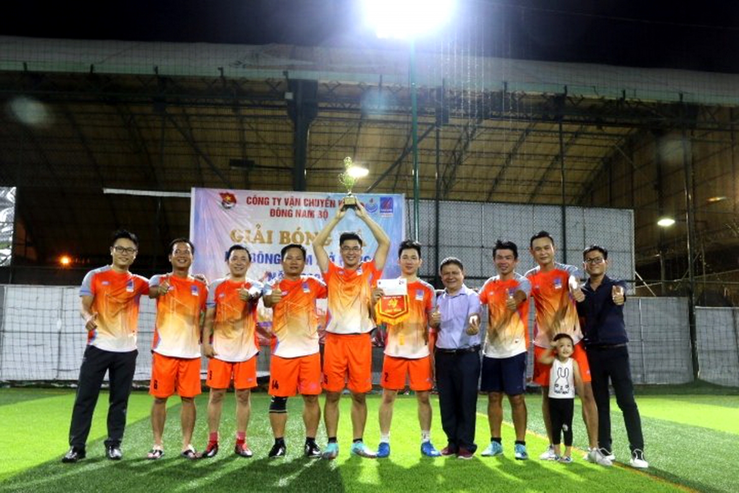Đội chủ nhà KĐN đã xuất sắc giành chức Vô địch Giải bóng đá KĐN mở rộng 2022