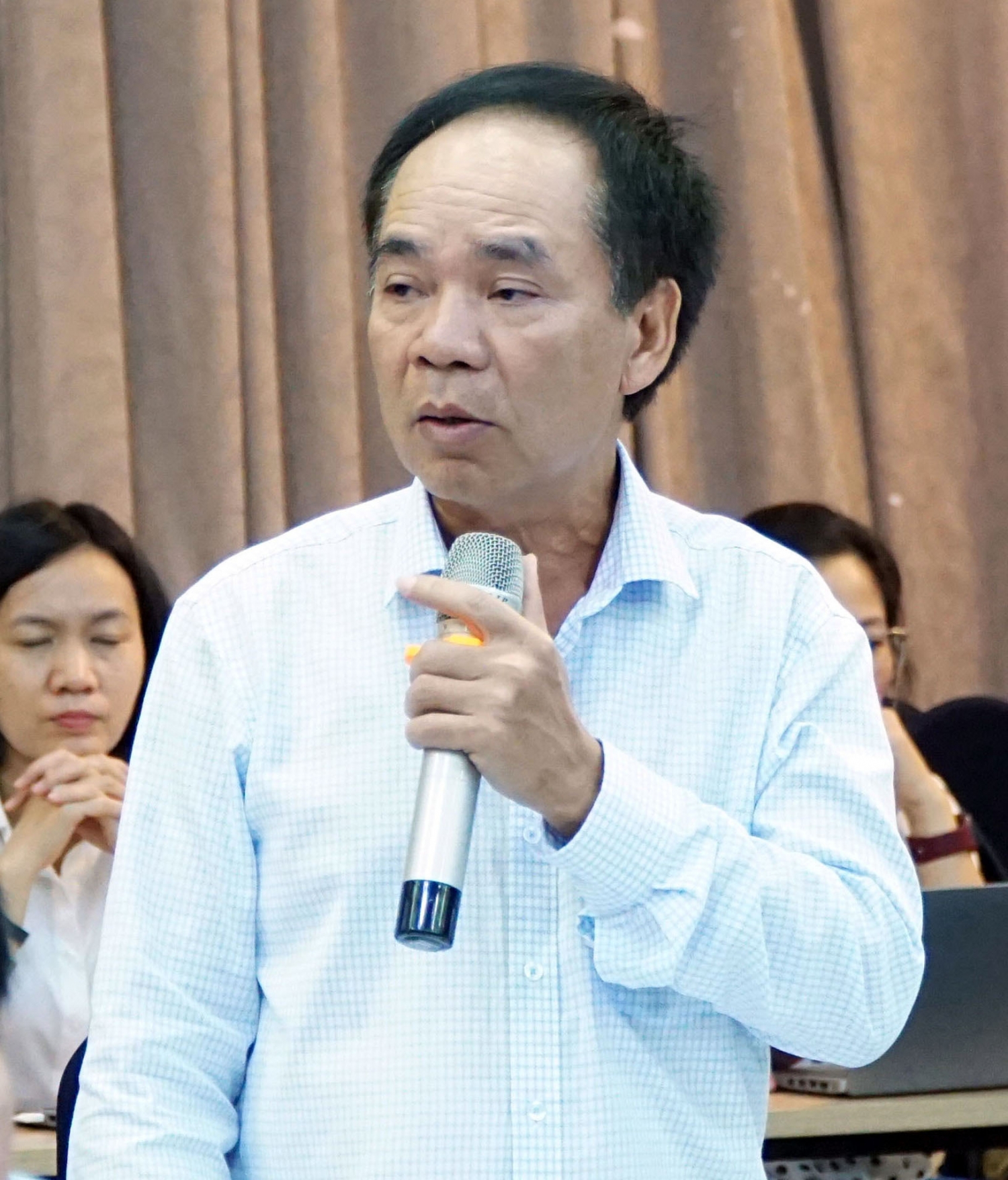 Ủy ban Kinh tế Quốc hội và Bộ Công Thương lấy ý kiến về Dự thảo Luật Dầu khí (sửa đổi): Tập trung vào đặc thù của ngành Dầu khí Ủy ban Kinh tế Quốc hội và Bộ Công Thương lấy ý kiến về Dự thảo Luật Dầu khí (sửa đổi): Tập trung vào đặc thù của ngành Dầu khí