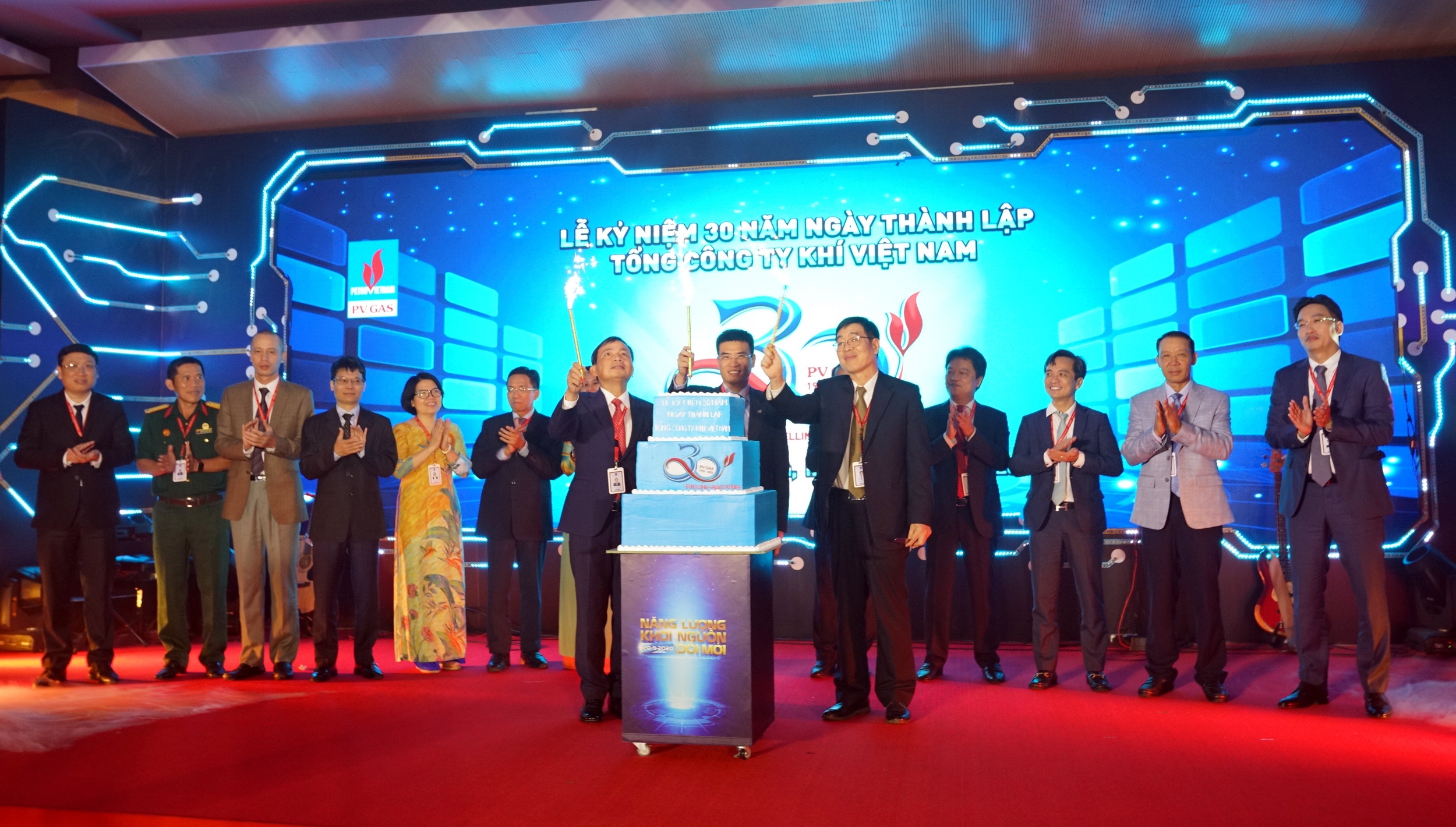 Lễ kỷ niệm 30 năm thành lập PV GAS: Lan tỏa tình đoàn kết và văn hóa doanh nghiệp le ky niem 30 nam thanh lap pv gas lan toa tinh doan ket va van hoa doanh nghiep