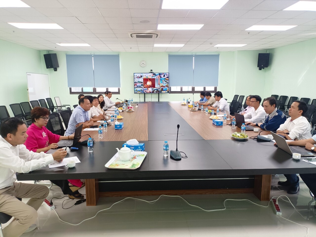 Thủ tướng Chính phủ Phạm Minh Chính làm việc với Petrovietnam Thủ tướng Chính phủ Phạm Minh Chính làm việc với Petrovietnam