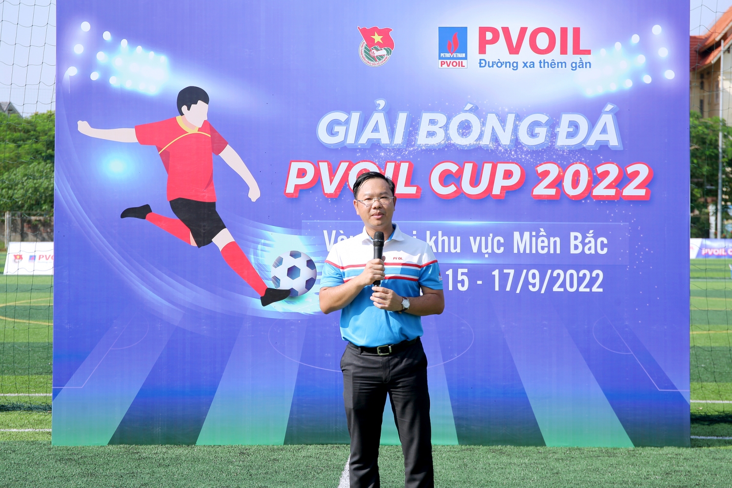 Anh Mai Xuân Hải - Bí thư Đoàn Thanh Niên Tổng công ty Trưởng ban tổ chức Giải, phát biểu khai mạc Anh Mai Xuân Hải - Bí thư Đoàn Thanh Niên Tổng công ty Trưởng ban tổ chức Giải, phát biểu khai mạc