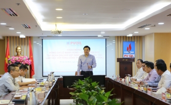 Tổng giám đốc PVN Lê Mạnh Hùng làm việc với PVOIL
