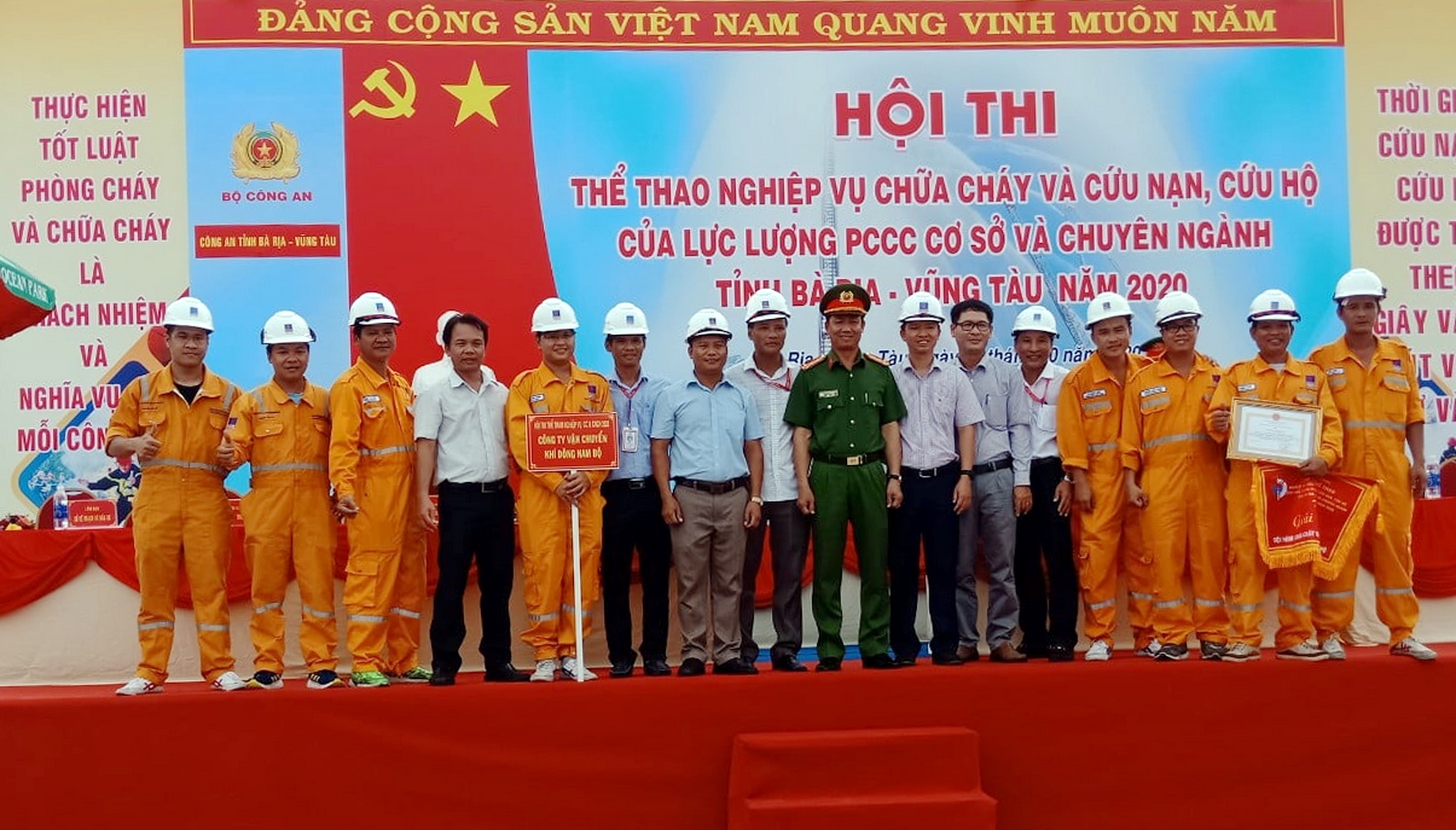 PV GAS hưởng ứng Tháng Phòng chống cháy nổ 2020 pv gas huong ung thang phong chong chay no 2020
