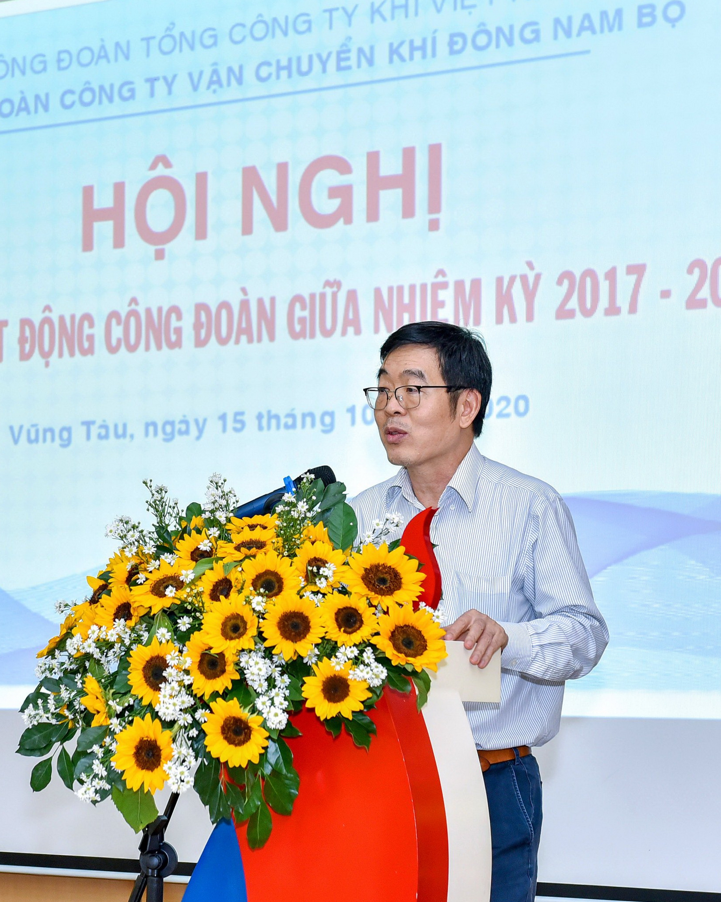 Công đoàn KĐN sơ kết giữa nhiệm kỳ 2017-2022: Hiệu quả - Sáng tạo cong doan kdn so ket giua nhiem ky 2017 2022 hieu qua sang tao