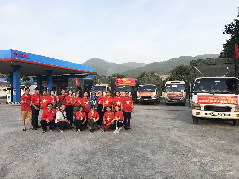PVOIL hỗ trợ dầu xăng xe cứu trợ đồng bào lũ lụt miền Trung