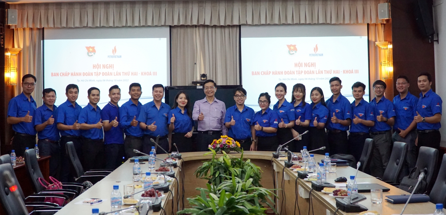 Các đại biểu tham dự Hội gnhij Các đại biểu tham dự Hội gnhij
