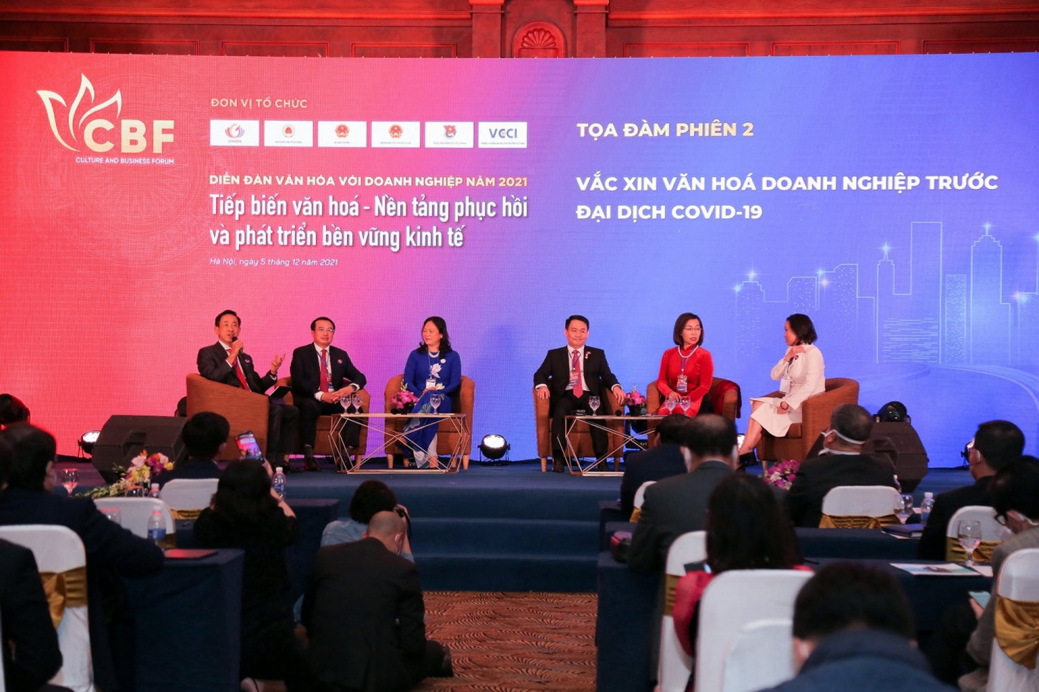 Quang cảnh Diễn đàn quốc gia thường niên Văn hóa với doanh nghiệp năm 2021