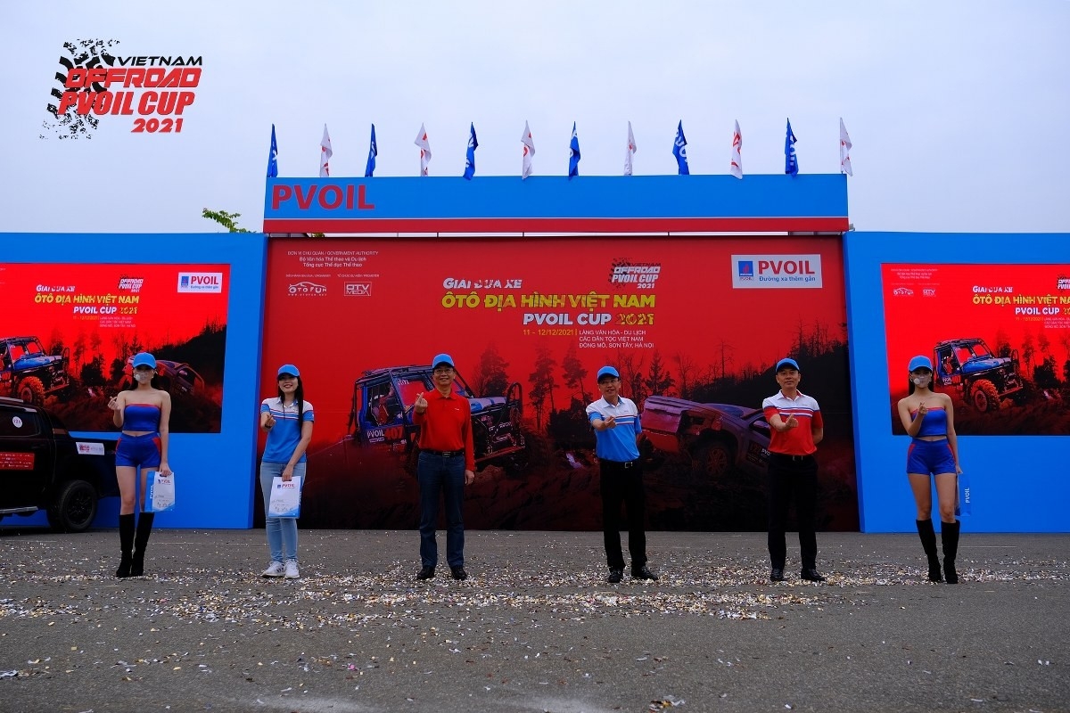 Giải Đua xe ô tô địa hình Việt Nam PVOIL Cup 2021 (PVOIL VOC 2021) diễn ra vào hai ngày 11-12/12 