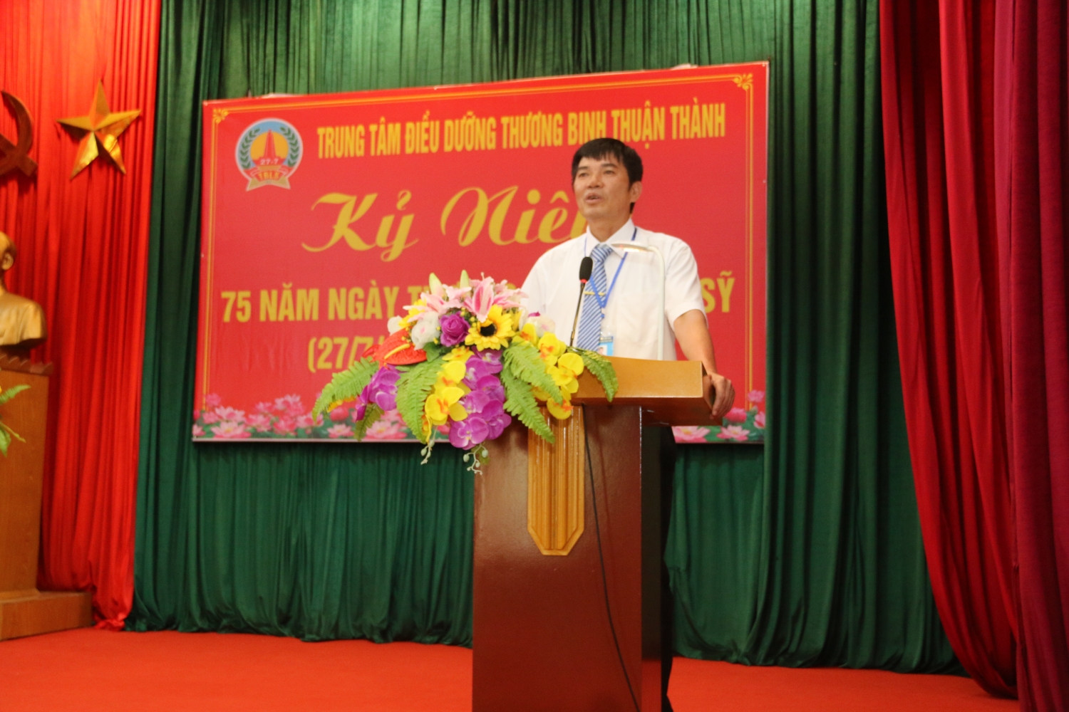 CĐ DKVN thăm, tặng quà các thương, bệnh binh tại Thuận Thành (Bắc Ninh)