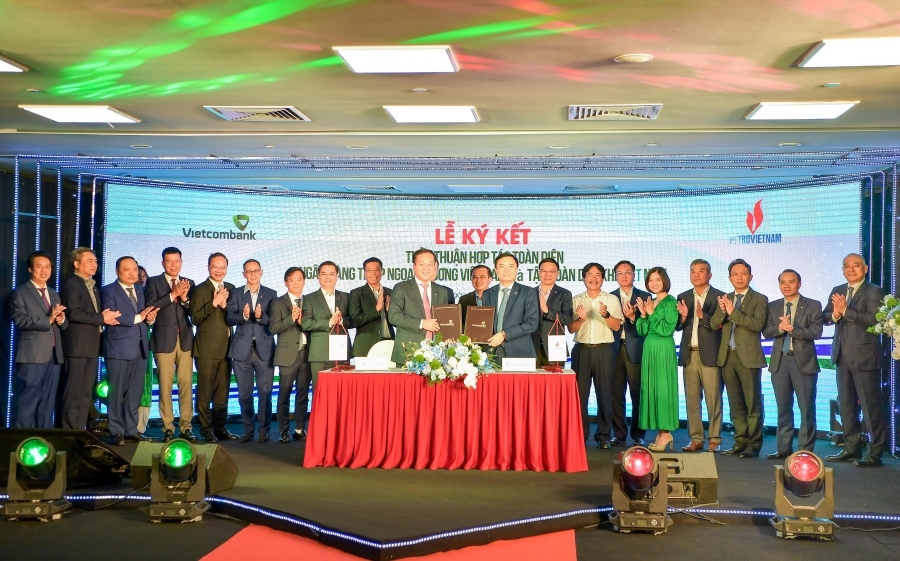 Petrovietnam và Vietcombank ký kết thỏa thuận hợp tác toàn diện