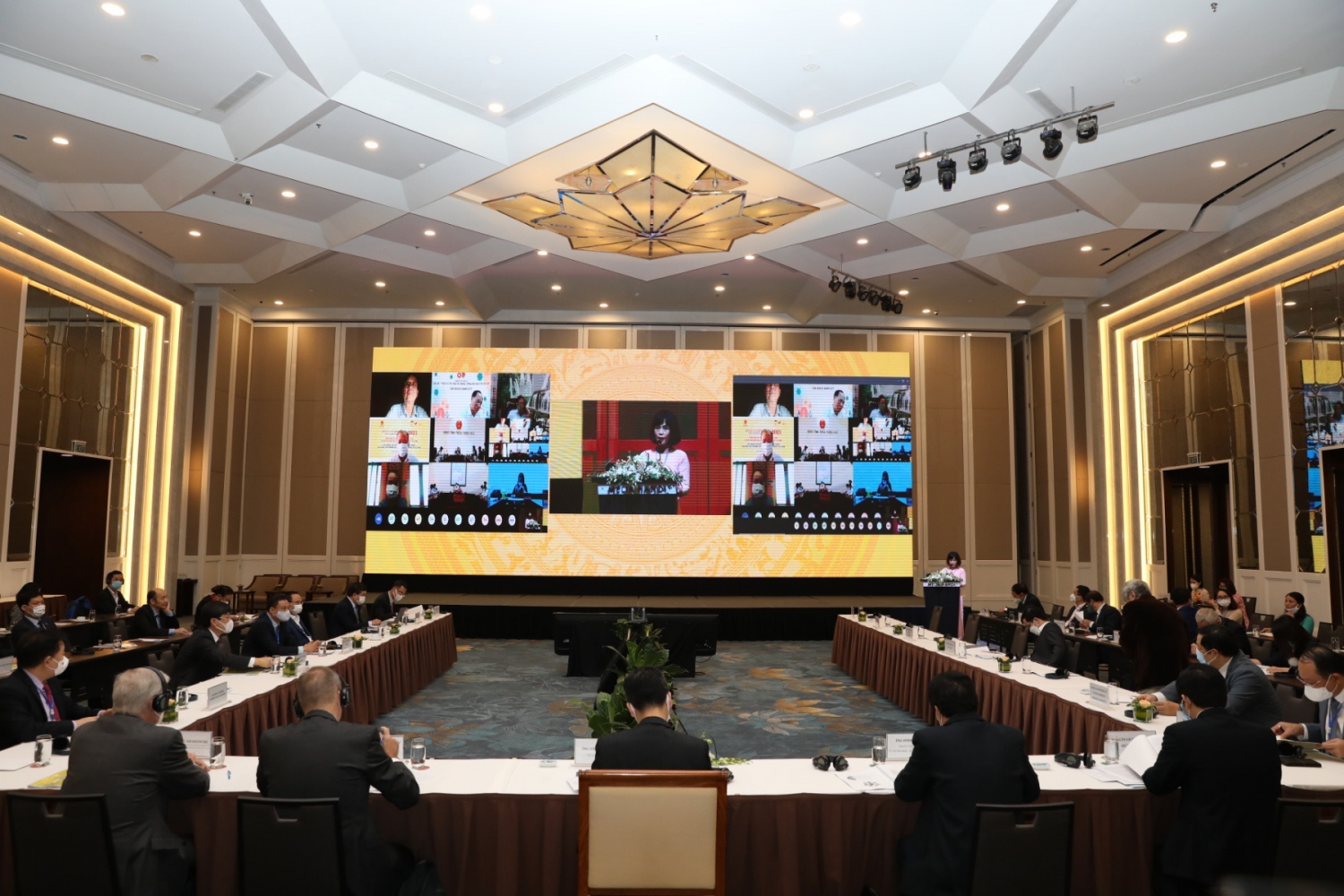 Chiến lược tài chính và các giải pháp phục hồi, phát triển kinh tế Việt Nam giai đoạn 2021-2030