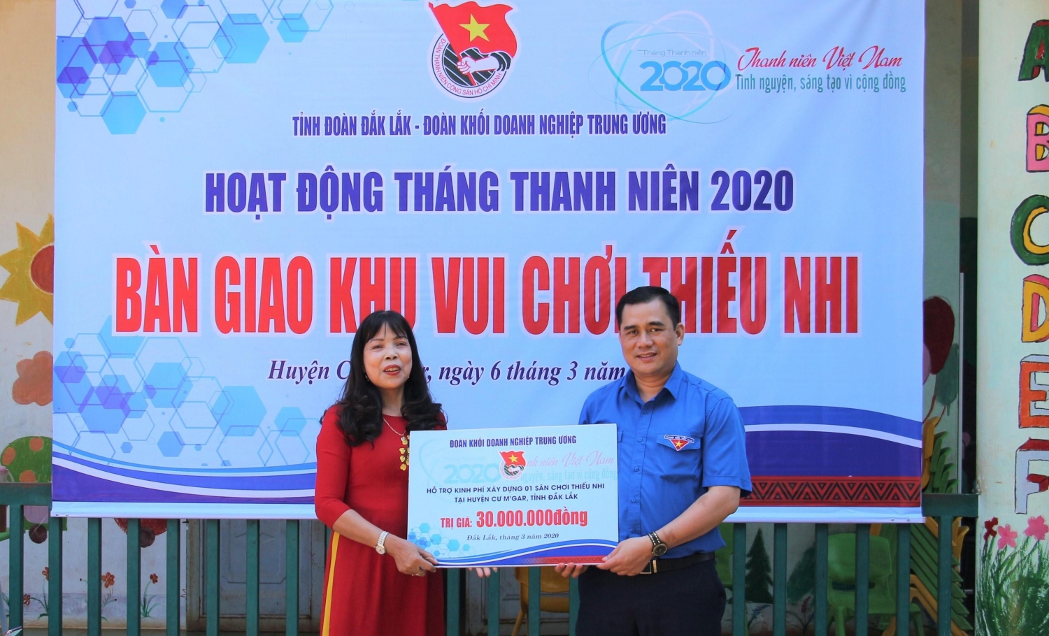 Tuổi trẻ Khối DNTW: Sôi nổi hoạt động Tháng Thanh niên 2020 tuoi tre khoi dntw soi noi hoat dong thang thanh nien 2020