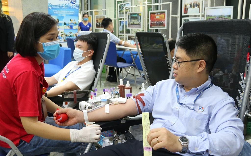 Ngày hội hiến máu “Giọt xuân hồng PVcomBank” Ngày hội hiến máu “Giọt xuân hồng PVcomBank”