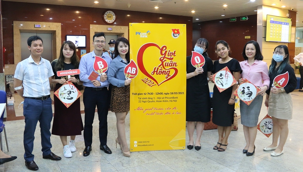 Ngày hội hiến máu “Giọt xuân hồng PVcomBank” Ngày hội hiến máu “Giọt xuân hồng PVcomBank”
