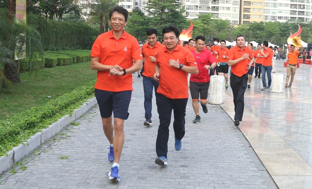 PVEP khai mạc giải chạy “Tăng tốc cùng PVEP” PVEP khai mạc giải chạy “Tăng tốc cùng PVEP”