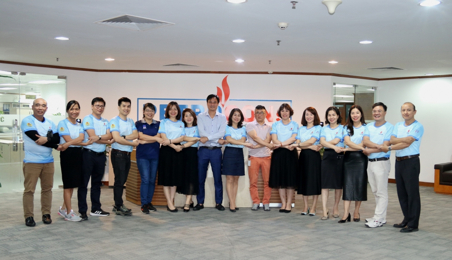 Công đoàn PETROCONs tích cực tham gia giải chạy bộ online “Xuân Dầu khí 2022” Công đoàn PETROCONs tích cực tham gia giải chạy bộ online “Xuân Dầu khí 2022”