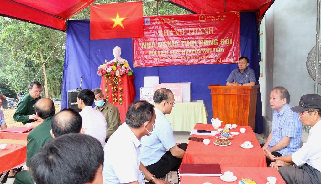 Hội CCB Tập đoàn trao nhà “Nghĩa tình đồng đội” tại Hạ Hòa, Phú Thọ