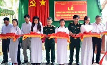 Hội CCB PVN trao nhà 'Nghĩa tình đồng đội' tại Tiền Giang