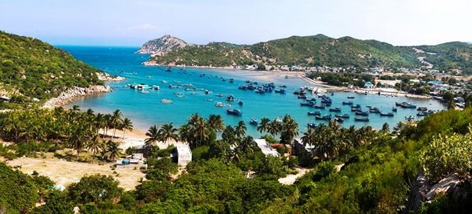 Vietsovpetro khai mạc triển lãm ảnh “Biển đảo Tổ quốc” vietsovpetro khai mac trien lam anh bien dao to quoc