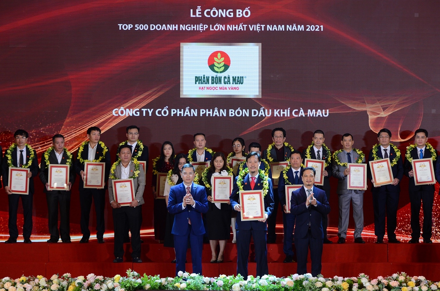 Phân bón Cà Mau đạt Top 500 doanh nghiệp lớn nhất Việt Nam năm 2021