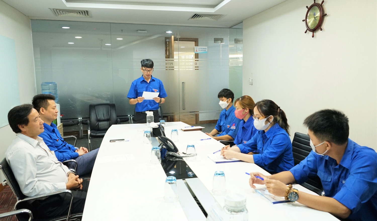 Tuổi trẻ PVMR: Tiên phong - Cống hiến - Gương mẫu - Đoàn kết - Sáng tạo Tuổi trẻ PVMR: Tiên phong - Cống hiến - Gương mẫu - Đoàn kết - Sáng tạo