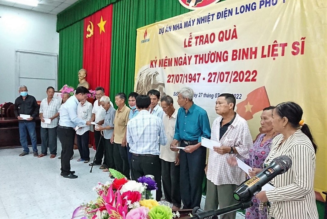 PTSC Long Phú và Ban QLDA Điện lực Dầu khí Long Phú 1 tổ chức hoạt động tri ân Ngày Thương binh - Liệt sĩ