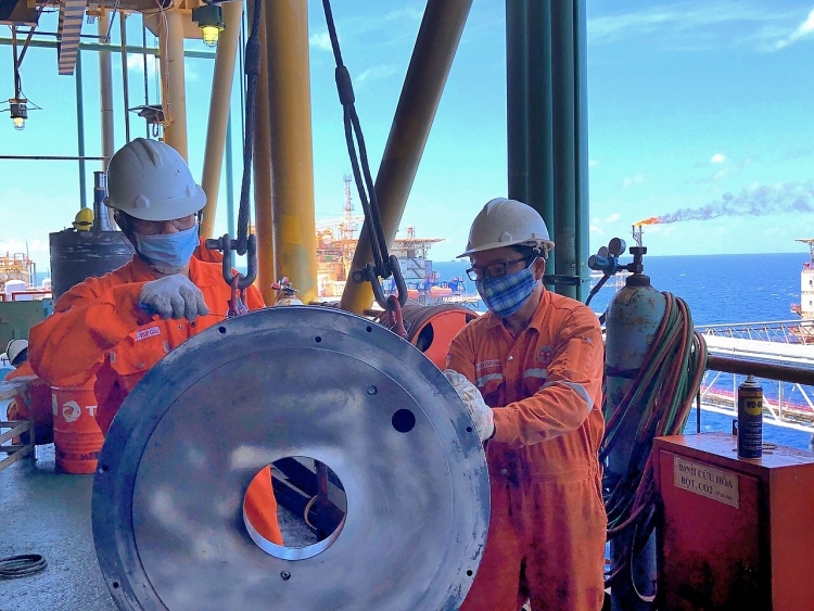 Vietsovpetro: Đảm bảo sức khỏe, tinh thần cho người lao động thực hiện 