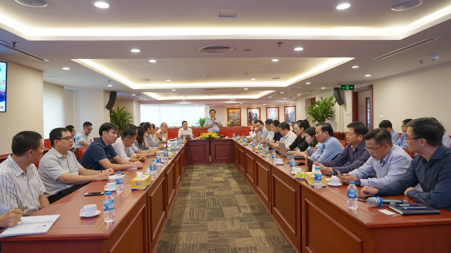 Toàn cảnh buổi hội thảo. Toàn cảnh buổi hội thảo.