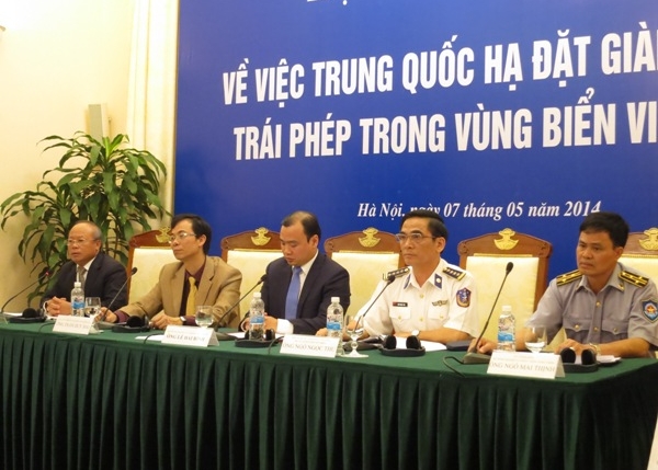 Trung Quốc kéo giàn khoan vào biển Việt Nam không phải vì dầu mỏ?