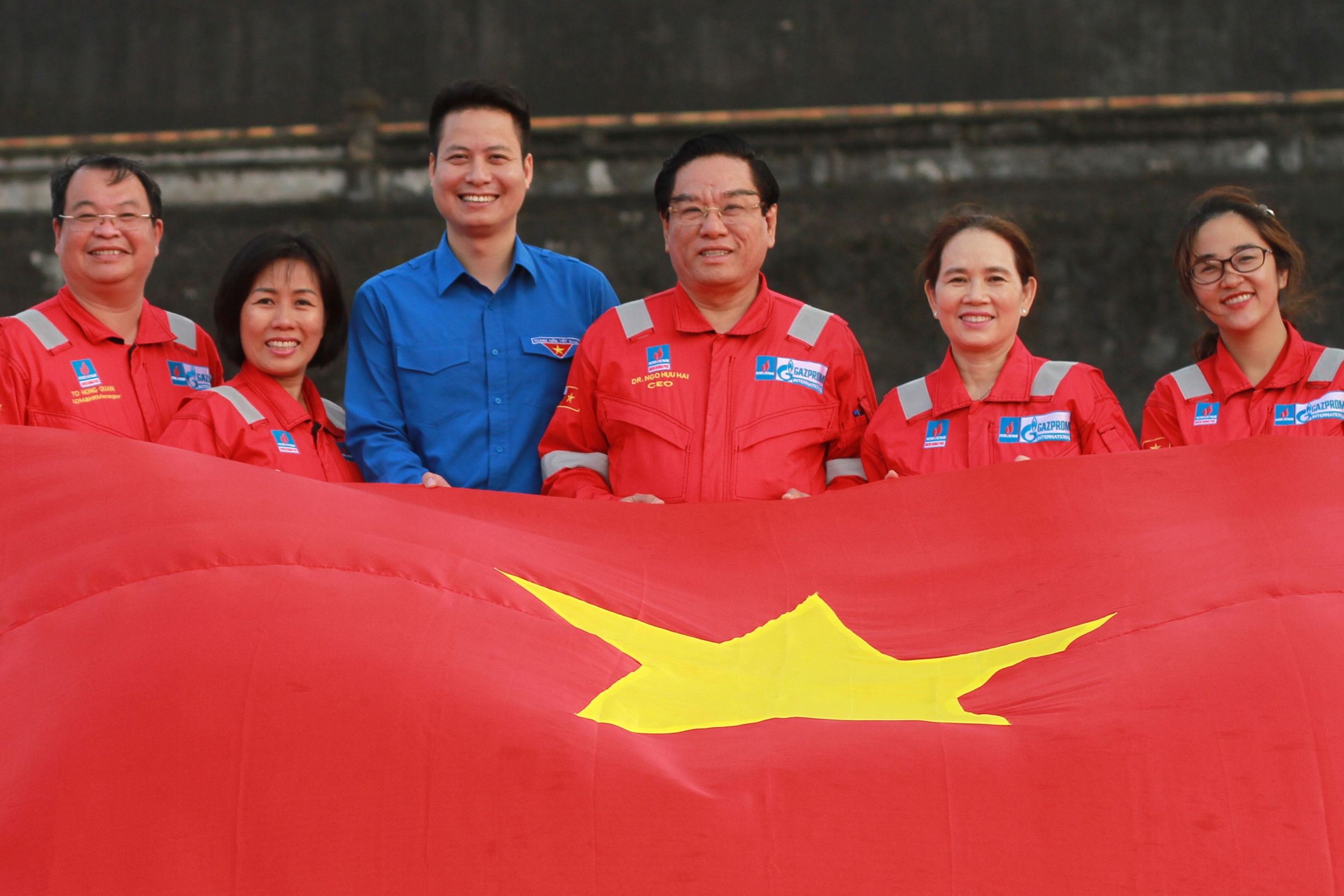 Hành trình Mùa Xuân từ những giếng dầu: Xúc động những hình ảnh từ Dung Quất Hành trình Mùa Xuân từ những giếng dầu: Xúc động những hình ảnh từ Dung Quất
