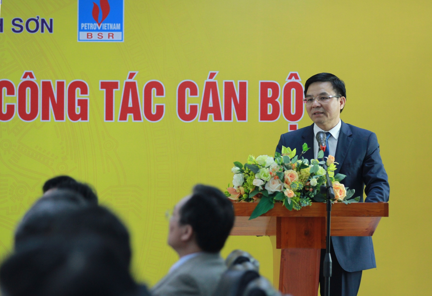 bsr cong bo va trao quyet dinh ve cong tac can bo