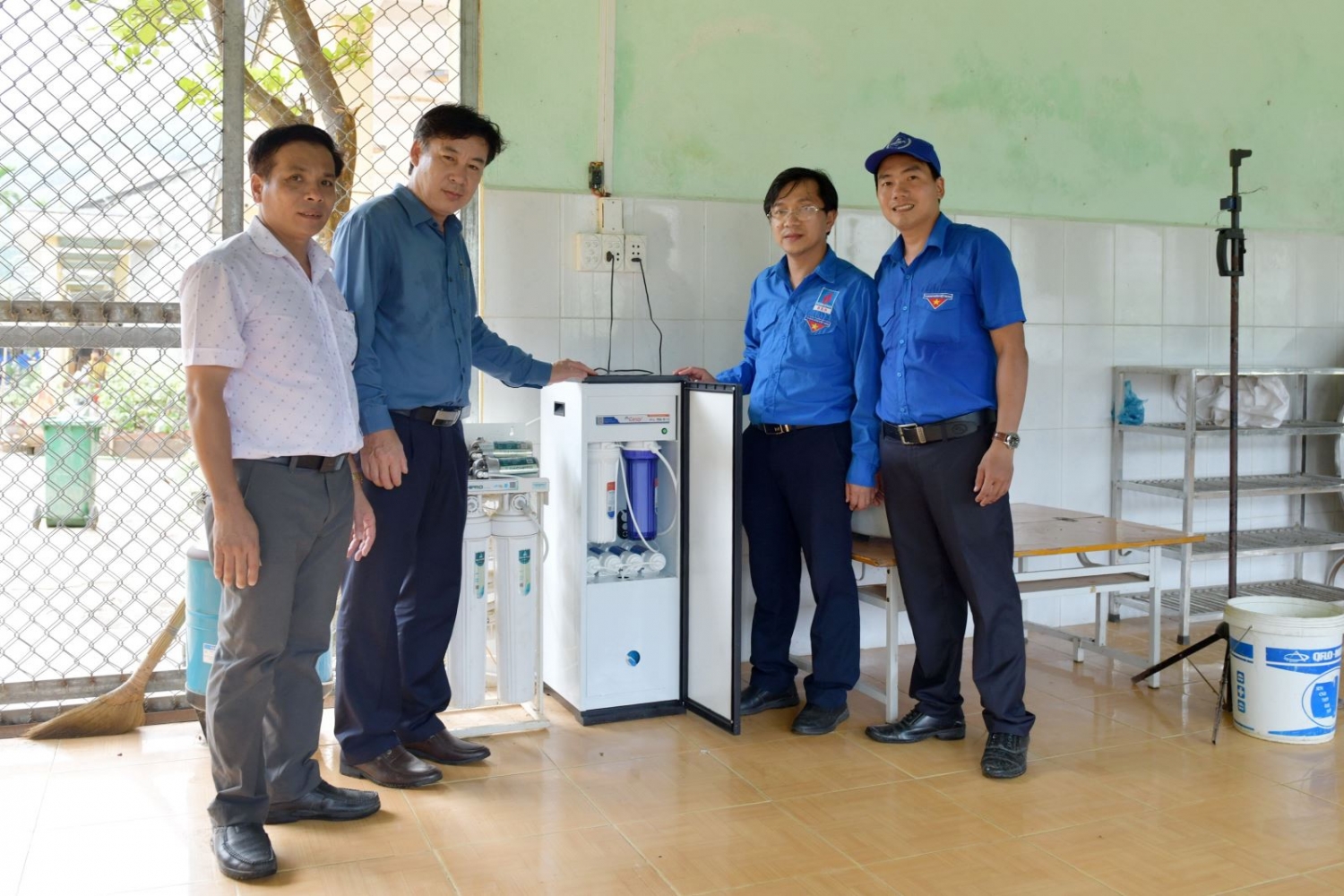 Chương trình ASXH về nguồn với chủ đề Ngày hội thống nhất của Đoàn Thanh niên Khối Nhà máy BSR Chương trình ASXH về nguồn với chủ đề Ngày hội thống nhất của Đoàn Thanh niên Khối Nhà máy BSR
