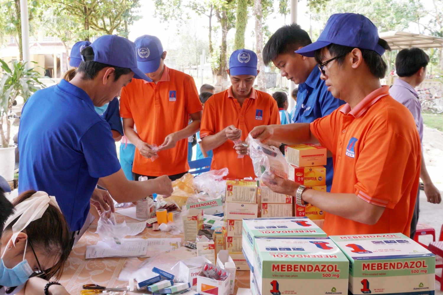 Chương trình ASXH về nguồn với chủ đề Ngày hội thống nhất của Đoàn Thanh niên Khối Nhà máy BSR Chương trình ASXH về nguồn với chủ đề Ngày hội thống nhất của Đoàn Thanh niên Khối Nhà máy BSR