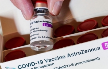 Chủ tịch nước, Thủ tướng Chính phủ đề nghị EU hỗ trợ, chia sẻ vaccine COVID-19
