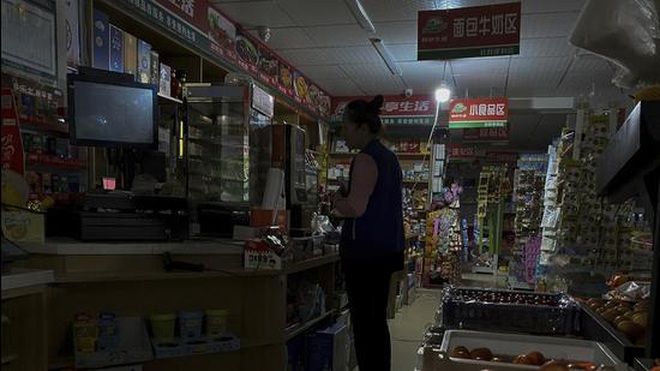 Trung Quốc cam kết giải quyết cuộc khủng hoảng thiếu điện trầm trọng - 1