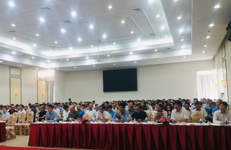 Đảng bộ Tập đoàn Dầu khí Quốc gia Việt Nam tham gia học tập, quán triệt Nghị quyết Đại hội XIII của Đảng Đảng bộ Tập đoàn Dầu khí Quốc gia Việt Nam tham gia học tập, quán triệt Nghị quyết Đại hội XIII của Đảng