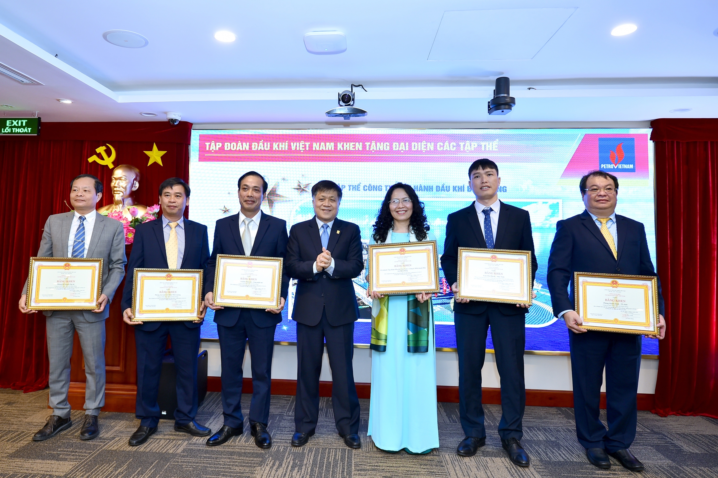 Năm 2020: Biến “Nguy” thành “Cơ”, BIENDONG POC hoàn thành vượt mức nhiều chỉ tiêu quan trọng Năm 2020: Biến “Nguy” thành “Cơ”, BIENDONG POC hoàn thành vượt mức nhiều chỉ tiêu quan trọng