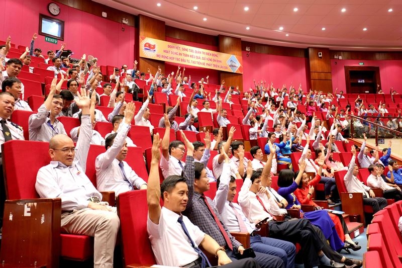 Vietsovpetro tổ chức thành công Hội nghị tổng kết công tác Đảng năm 2020, triển khai nhiệm vụ và Hội nghị Người lao động năm 2021