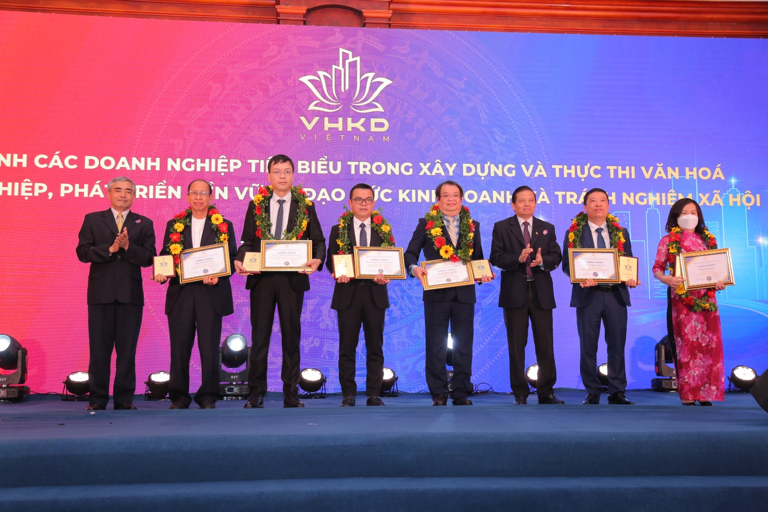 PVCFC là Doanh nghiệp đạt chuẩn văn hóa kinh doanh Việt Nam tiêu biểu 2021