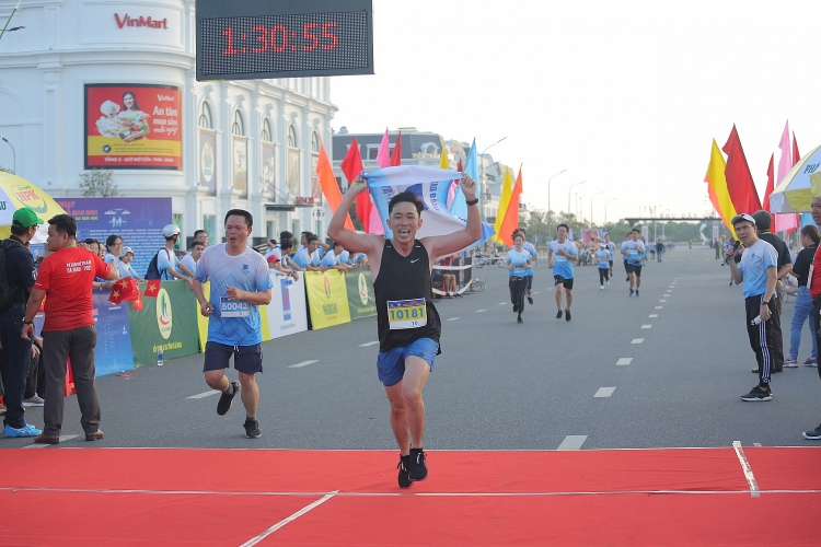 [Chùm ảnh] Giải chạy Petrovietnam - Cà Mau 2021