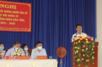 Đồng chí Lê Mạnh Hùng tiếp xúc cử tri tỉnh Cà Mau