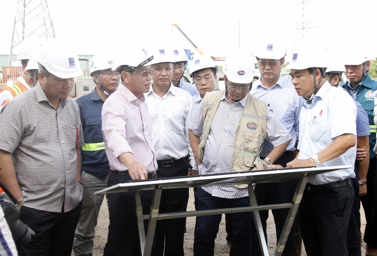 Lãnh đạo PVN gỡ khó cho hai dự án nhiệt điện Sông Hậu 1, Long Phú 1 lanh dao pvn go kho cho hai du an nhiet dien song hau 1 long phu 1