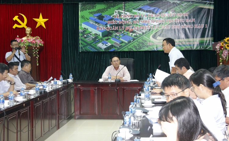 Lãnh đạo PVN gỡ khó cho hai dự án nhiệt điện Sông Hậu 1, Long Phú 1 lanh dao pvn go kho cho hai du an nhiet dien song hau 1 long phu 1