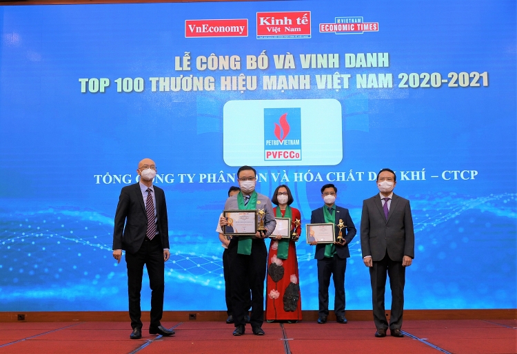 Đạm Phú Mỹ được vinh danh Top 100 Thương hiệu mạnh Việt Nam 2020 - 2021